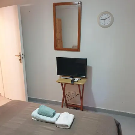 Varkiza Cozy Seaside Apartment Vári Buitenkant foto